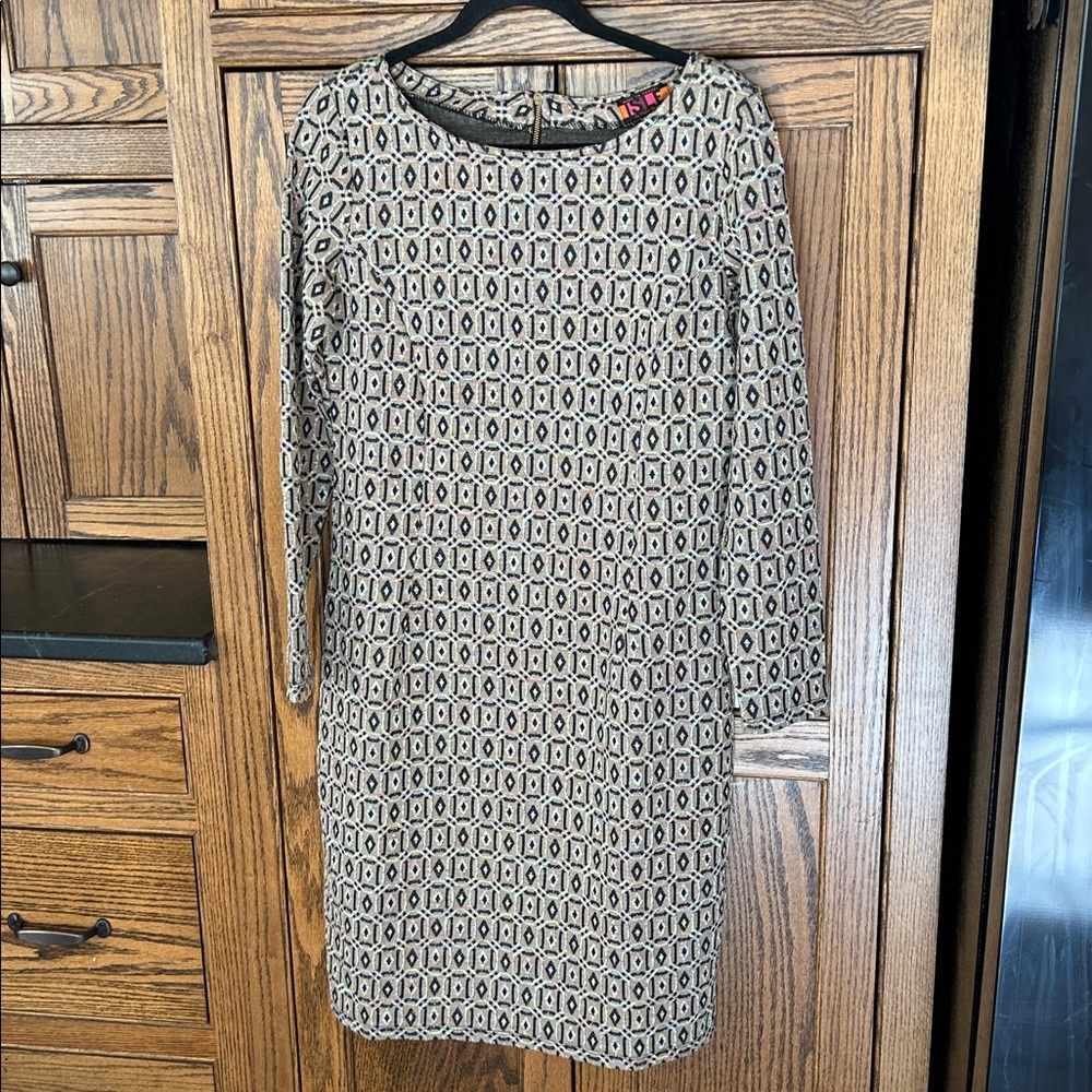 ISLE by Melis Kozan Geometric Pattern Knit Sweater Dress Tan Women’s Size Large‎